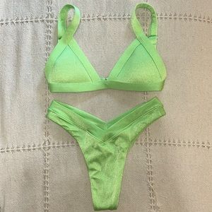 Oneone bikini never worn